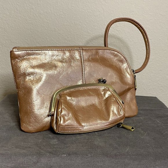 HOBO Brand Sable Metallic Leather Wristlet & Coin Purse - Picture 1 of 8